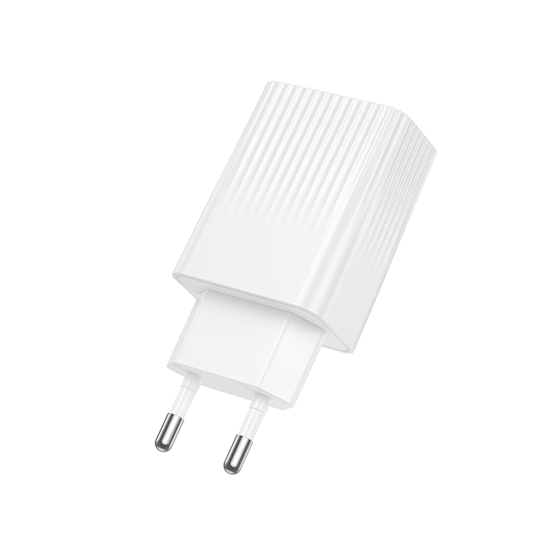 Сетевое зарядное устройство BOROFONE BAS76A Source 1xUSB + 1xUSB-C, 3A, 30W, белый фото