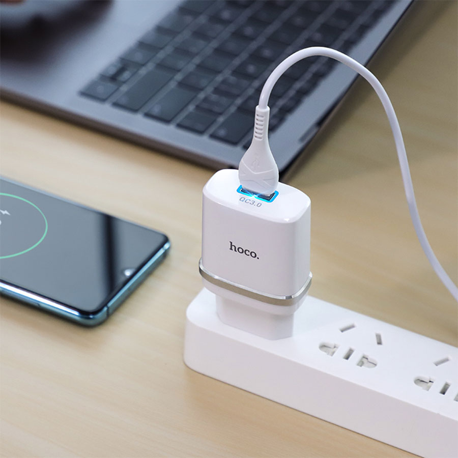 Сетевое зарядное устройство HOCO C12Q Smart 1xUSB с Кабелем USB - Type-C, 3A, 18W, белый фото