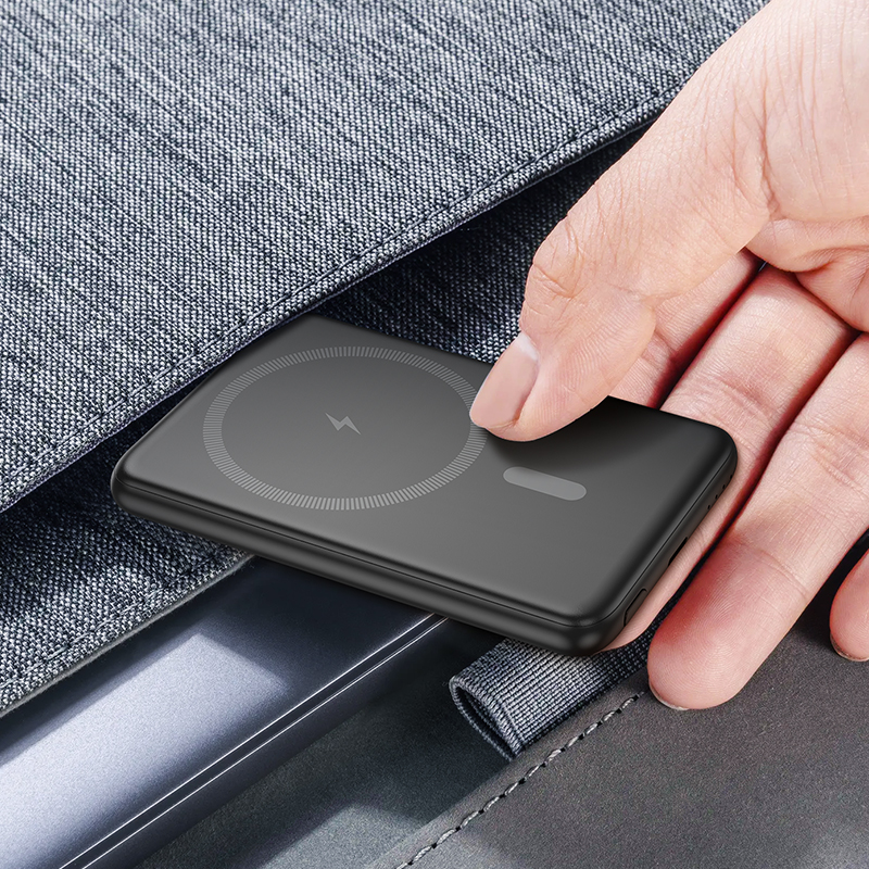 Портативный аккумулятор HOCO J140A Tony, с беспроводной зарядкой, 20W, 5000 мА⋅ч, черный фото