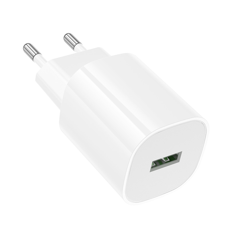 Сетевое зарядное устройство BOROFONE BA102A Pudding 1xUSB, 18W, белый фото