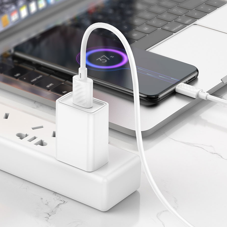 Кабель USB HOCO X88 Gratified USB - MicroUSB, 2.4А, 1 м, белый фото