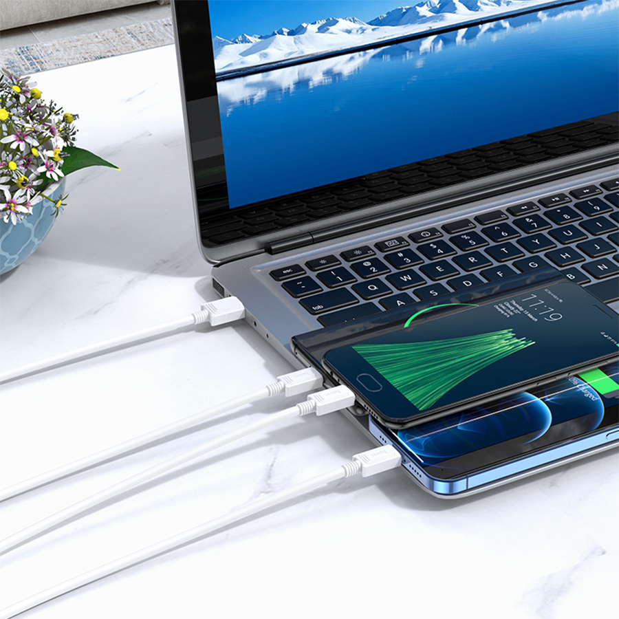 Кабель USB HOCO X74 3 в 1 USB - Type-C + Lightning + MicroUSB, 2А, 1 м, белый фото