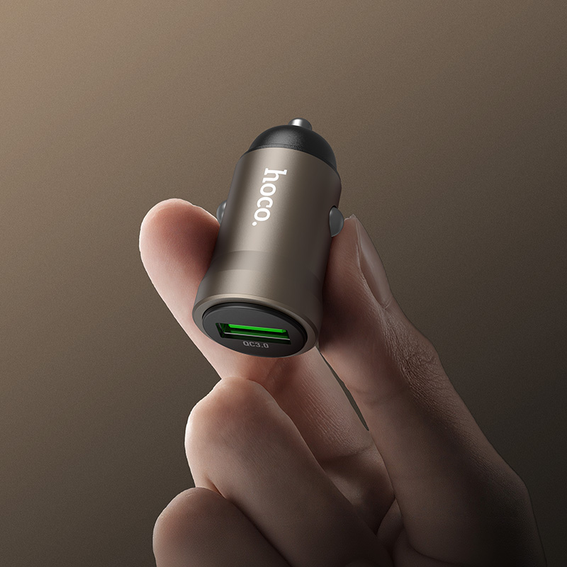 Автомобильное зарядное устройство HOCO Z62 Energy, 1xUSB с Кабелем USB - Type-C, 18W, золотой фото