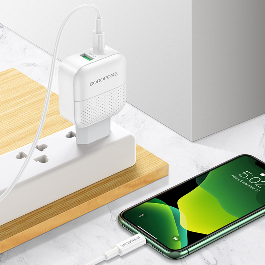 Сетевое зарядное устройство BOROFONE BA46A Premium 1xUSB + 1xUSB-C с Кабелем Type-C - Lightning, 3A, 18W, белый фото