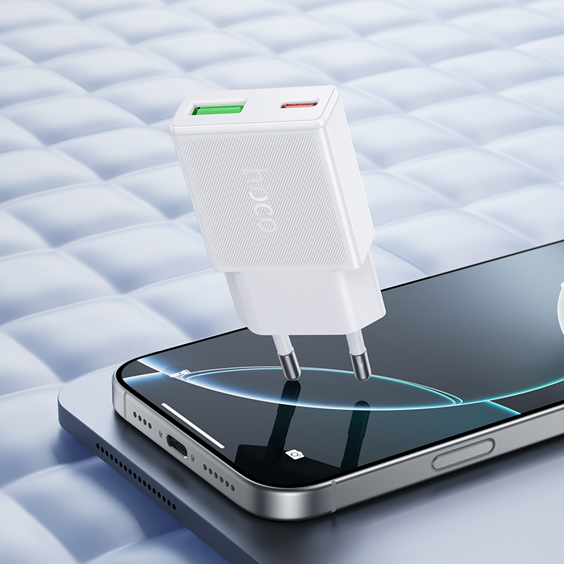 Сетевое зарядное устройство HOCO N73 Speed 1xUSB + 1xUSB-C, 3A, 20W, белый фото