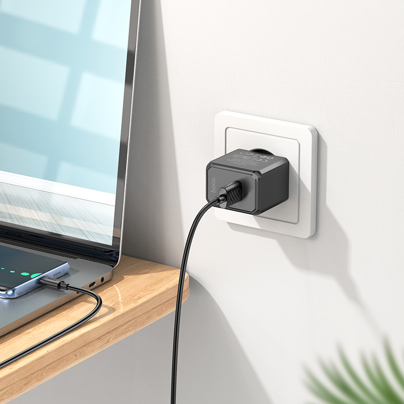 Сетевое зарядное устройство HOCO CS11A Ocean 1xUSB с Кабелем USB - Type-C, 2.1A, черный фото
