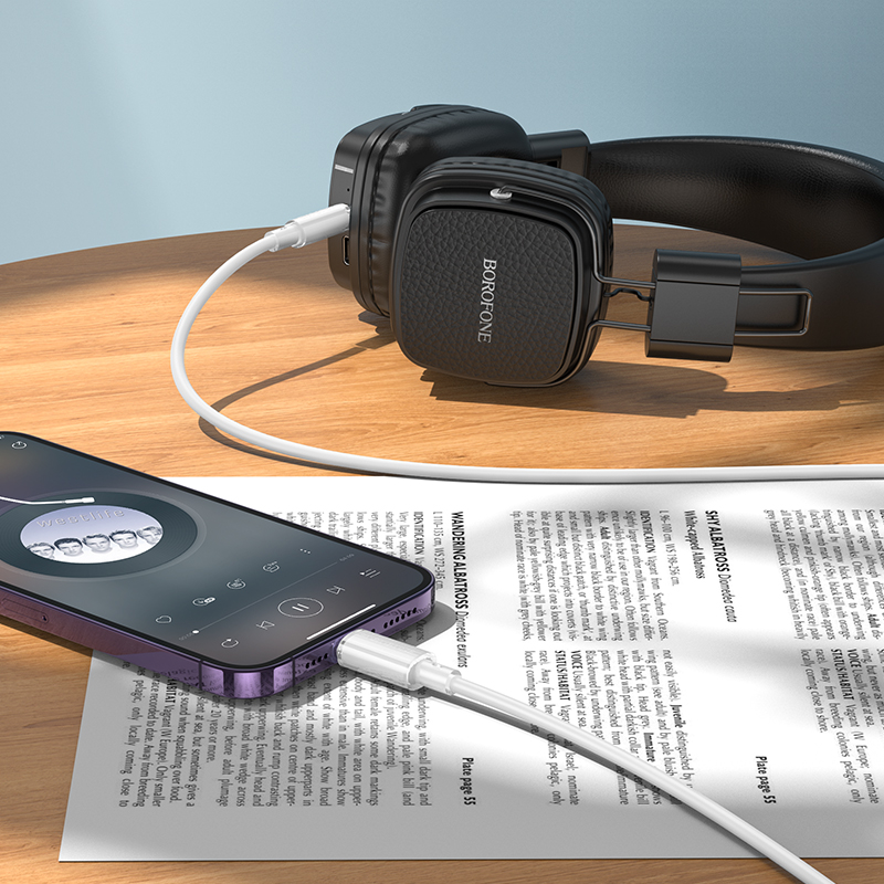 Аудиокабель BOROFONE BL21 Lemon AUX Jack 3,5 (m) - Lightning (m), 1 м, белый фото