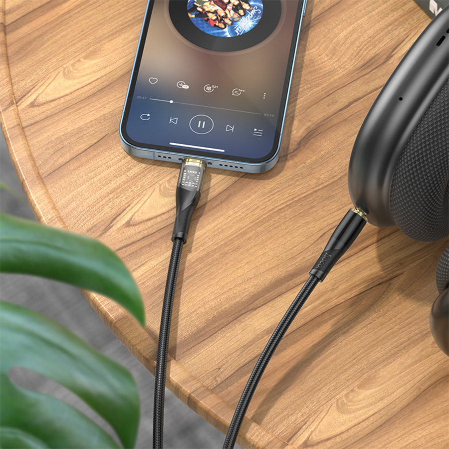 Аудиокабель HOCO UPA25 AUX Jack 3,5 (m) - Lightning (m), 1 м, черный фото