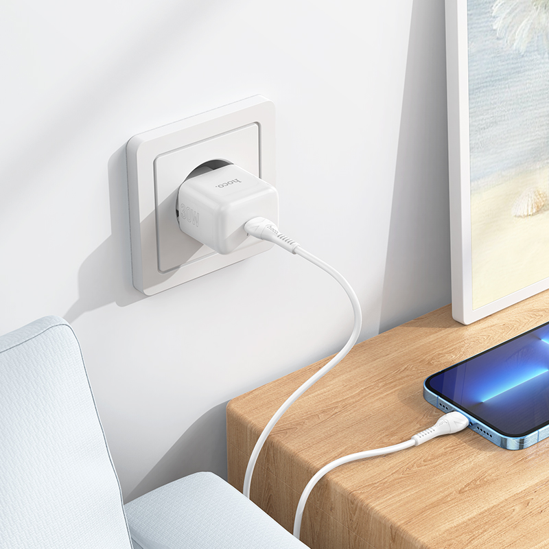 Сетевое зарядное устройство HOCO N32 Glory 1xUSB-C, 30W, белый фото