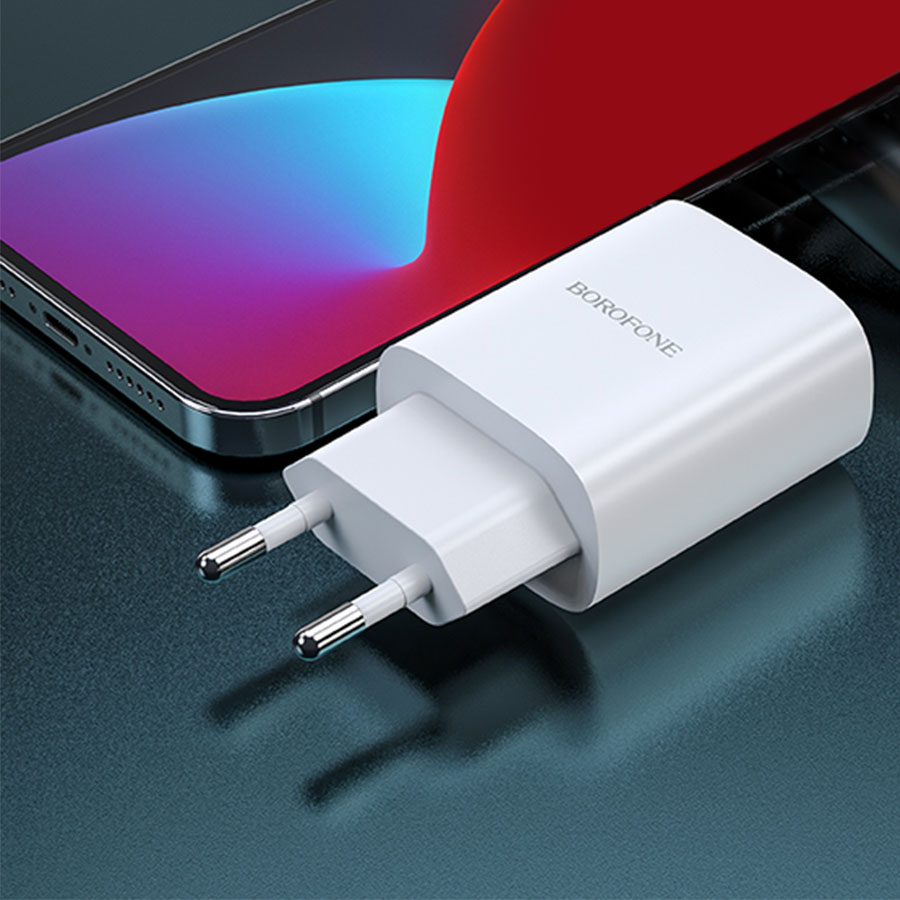 Сетевое зарядное устройство BOROFONE BN1 Innovative 1xUSB, 2.1A, белый фото