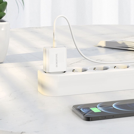 Сетевое зарядное устройство BOROFONE BA57A Easy Speed 1xUSB-C, 3.0A, 20W, белый фото
