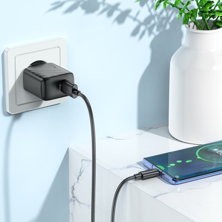 Сетевое зарядное устройство HOCO CS21A Rich 1xUSB, 18W, черный фото