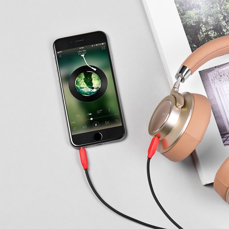 Аудиокабель HOCO UPA11 AUX Jack 3,5 (m) - Jack 3,5 (m), 1 м, черный+красный фото