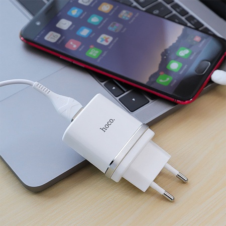 Сетевое зарядное устройство HOCO C12Q Smart 1xUSB, 3A, 18W, белый фото