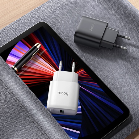 Сетевое зарядное устройство HOCO C140A Smart 1xUSB, 18W, белый фото