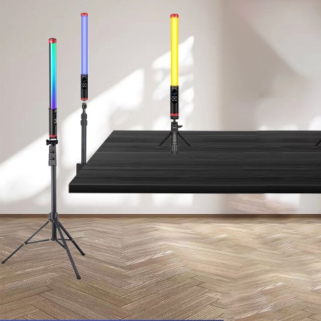 Светодиодный осветлитель JMARY FM-128RGB, 3000mAh, черный фото